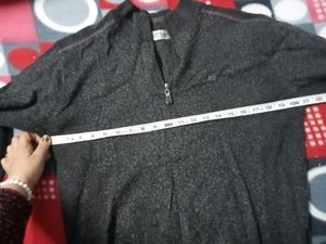 Sweatshirt For Women In M Size