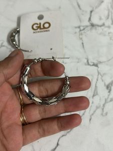 GLO Accessories Silver Hoop Earrings