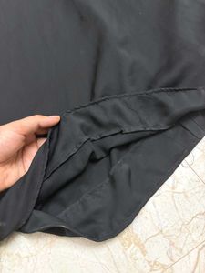 🎉Elegant Black Abaya with Embellishments