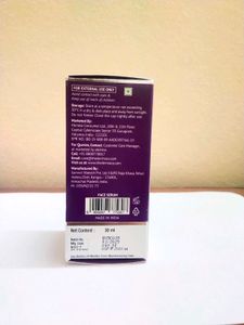 The Derma Co 10% Vitamin C Serum