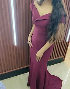 Elegant Off-Shoulder Maxi Dress