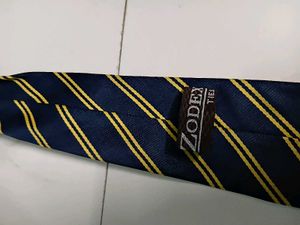 Striped Tie &amp; Black Cap Set