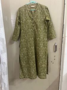 Utsa Olive Green Printed Kurta