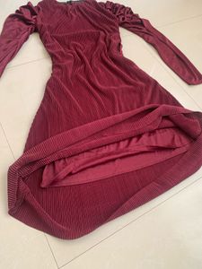 Elegant Burgundy Velvet Dress
