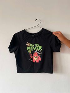 Black Graphic Print Cropped T-Shirt