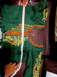 🇳🇿💫🎀Elegant Embroidered Punjabi Suit