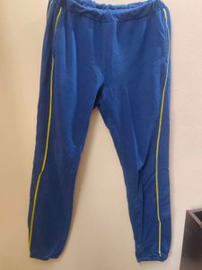 1 sweatpant , 2 night shirts