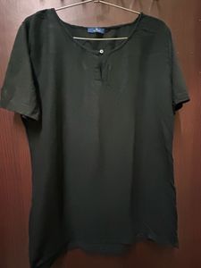 Black T-shirt