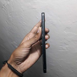 Cracked Screen Phone - Parts Only
