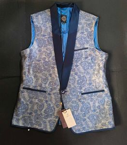 Elegant Blue Paisley Waistcoat