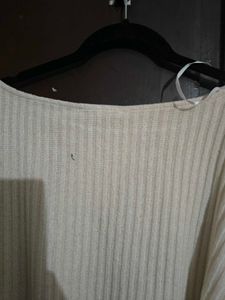 Ribbed Knit sweater with tag