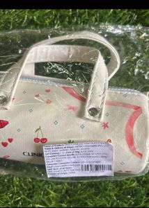 Clinique Mini Duffle  Bag With Chain