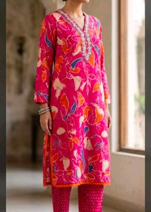 Vibrant Floral Print Kurta Set