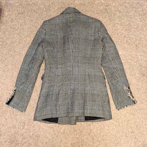 Chic Plaid Double-Breasted Blazer