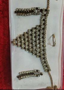 Stunning Rhinestone Choker & Earring Set