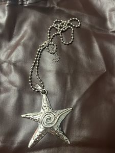 Starfish Pendant Necklace