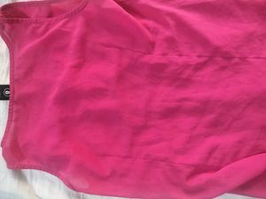 Chic Pink Ruffled Top