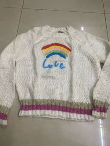 Rainbow Sweater 5-6 Yrs(clearing my stock asap)