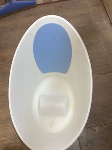 Baby Bathtub with Mesh Support