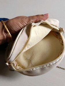 Cute Cream &amp; Blue sling bag