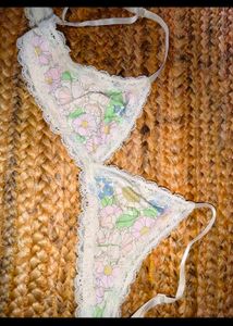 🔥 MEGA SALE 🔥 Floral Lace Trim Triangle Bra