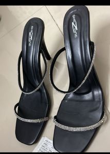Elegant Black Rhinestone Heeled Sandals