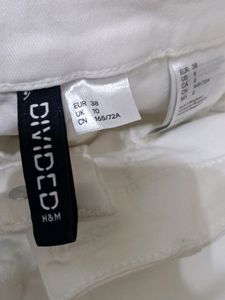 Divided By H&amp;M Brand Women White 👖