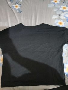 Black Graphic Print T-Shirt