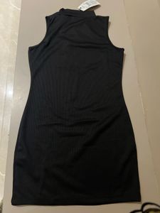 Sleek Black Mini Dress with Slit