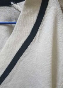 Stylish White Cardigan