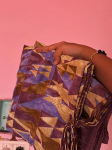 Vibrant Geometric Print Saree + gift