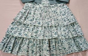 Chic Tiered Floral Dress with Jacket