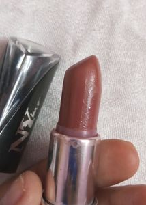 NYbae 🤩lipstick💄 Shade:Madam From Madison 23