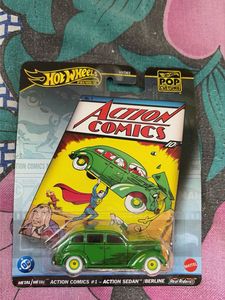 Hot Wheels Action Comics #1 Sedan