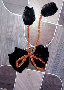 any 4 bow and scrunchies