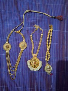 Traditional Gold Toned Necklace Set