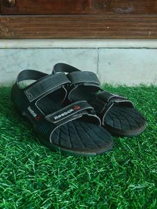 Reebok Men's UK8 sandal