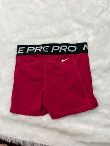 Nike Pro women shorts