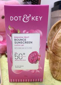 DOT & KEY Dragon Fruit Sunscreen SPF 50+🫧