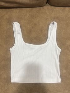 Ribbed Cropped Tank Top