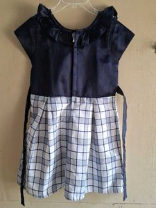 Adorable Girls Navy &amp; White Plaid Dress