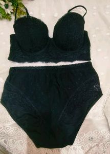 Black Lace net corset bra with brief 👍
