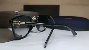 Fashionable Black Sunglasses with Case