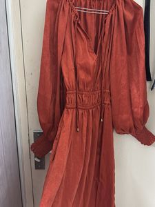 Elegant Rust Colored Midi Dress