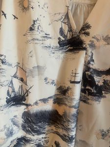 Scenic Print V-Neck Top