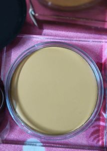 Sugar Flawless Finish Compact Foundation