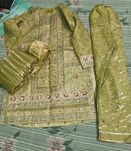 Designer Embellished Kurta Set
