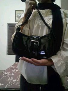 TRENDY BLACK BAG