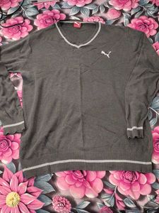 Puma Men's Grey V-Neck Sweater