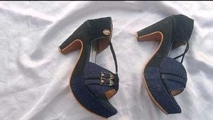 Stylish Navy Blue Platform wedge heels
